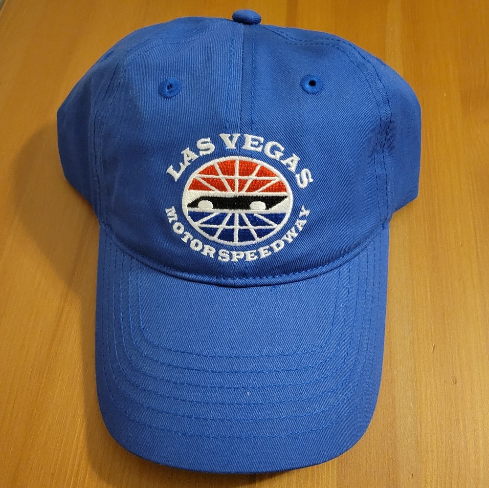 NWOT Adjustable Hat
